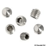 Set di grani inox con filettatura per applicazioni nautiche.